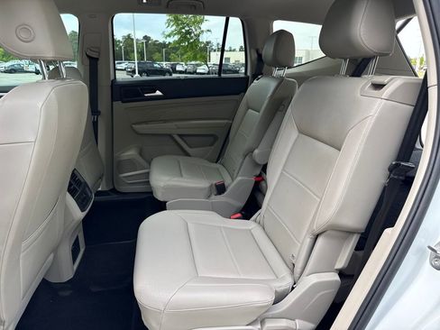 Used 2022 Volkswagen Atlas SE image 29
