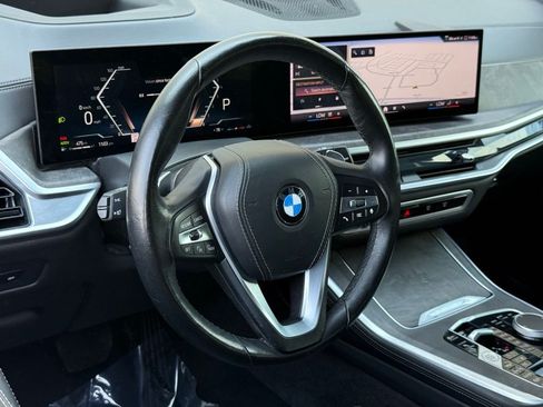Used 2024 BMW X5 xDrive40i AWD/4WD image 15