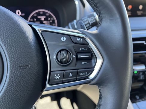 Used 2023 Acura MDX SH-AWD image 29