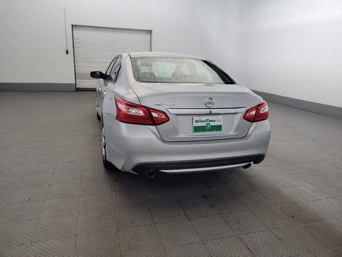 Used 2016 Nissan Altima 2.5 S w/ Power Driver Seat Package FWD image 6