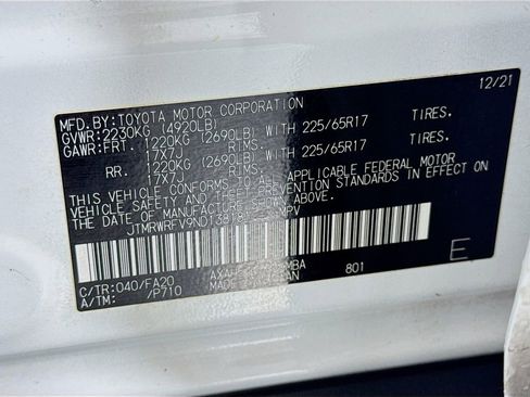 Used 2022 Toyota RAV4 XLE w/ Convenience Package image 42