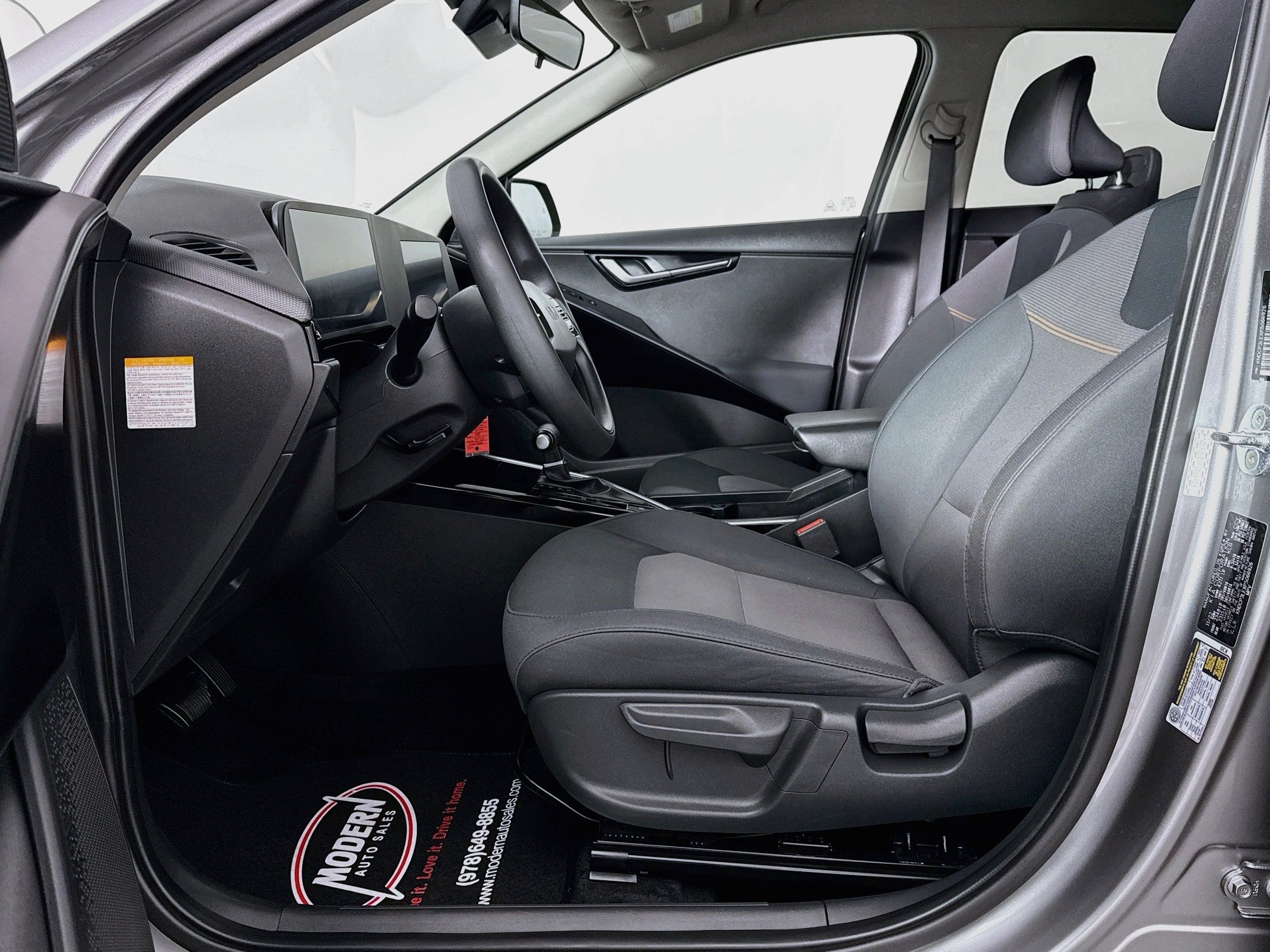 Used 2023 Kia Niro LX FWD image 20