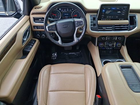 Used 2021 Chevrolet Tahoe Premier w/ Premium Package AWD/4WD image 14