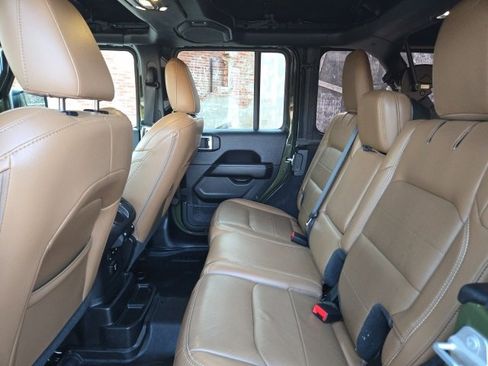 Used 2021 Jeep Wrangler Unlimited Sahara w/ LED Lighting Group image 12