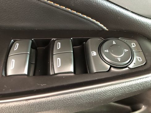 Used 2018 Chevrolet Traverse LS FWD image 36