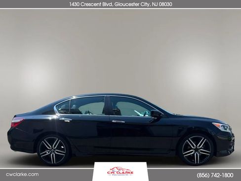 Used 2017 Honda Accord Sport Special Edition image 5