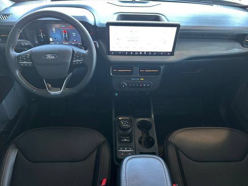 Certified 2025 Ford Maverick Tremor AWD/4WD image 16