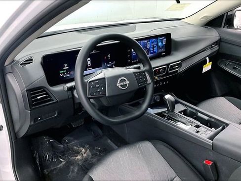 New 2026 Nissan Sentra SV FWD image 7