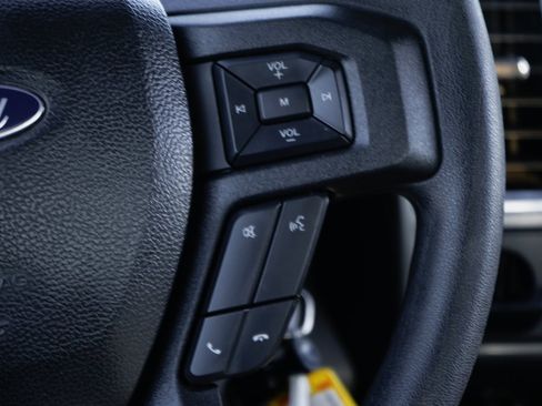 Used 2017 Ford F550 XLT w/ Advanced Security Pack image 33