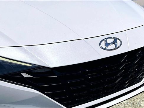 Used 2021 Hyundai Elantra SEL w/ Cargo Package FWD image 30