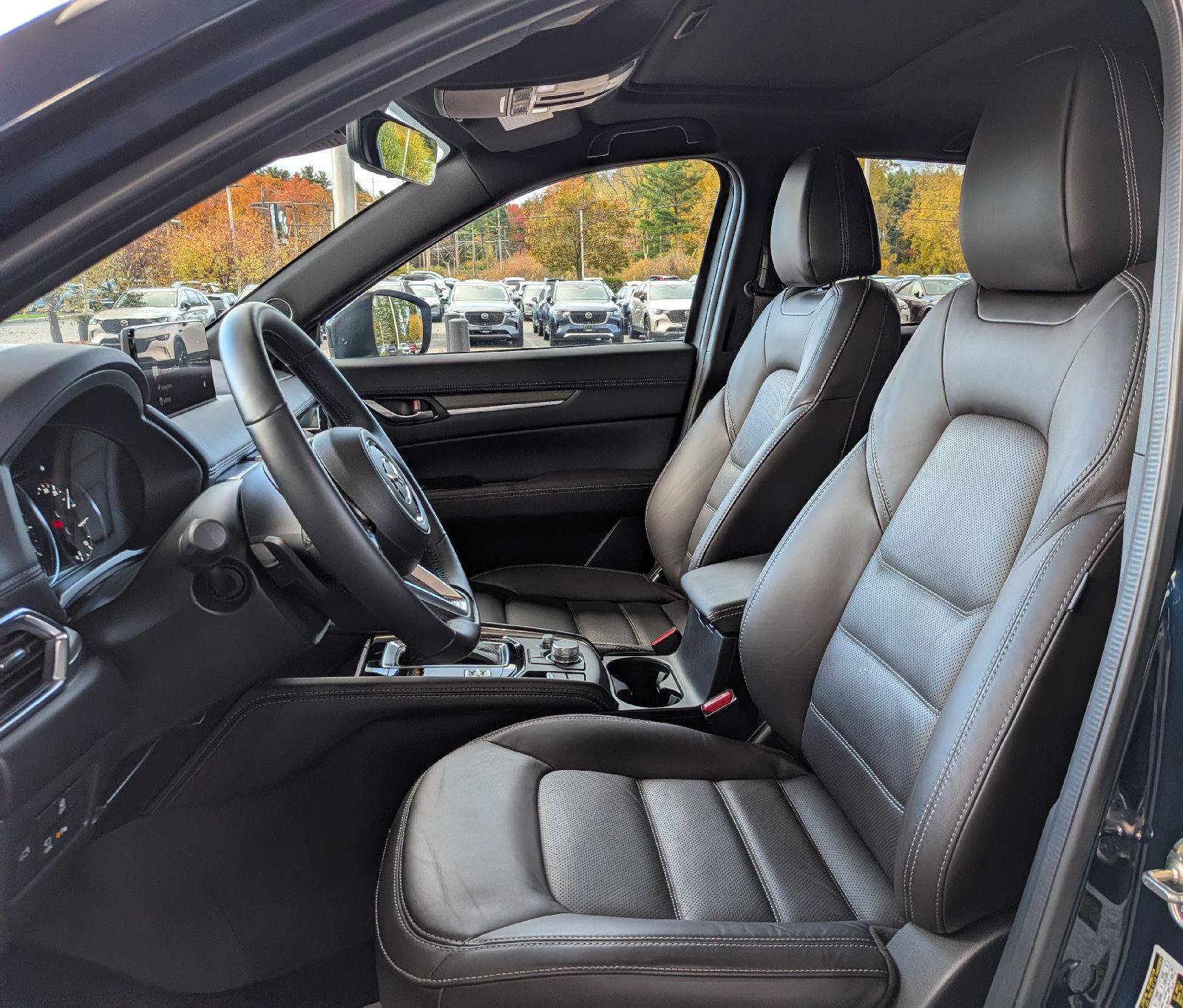Certified 2025 MAZDA CX-5 Signature AWD/4WD image 13
