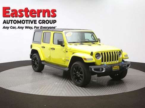 Used 2023 Jeep Wrangler Unlimited Sahara AWD/4WD image 49