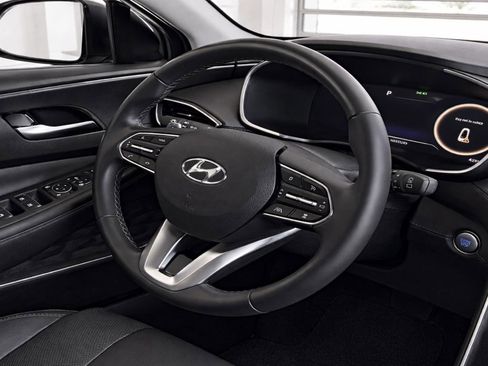 Used 2022 Hyundai Santa Fe SEL w/ Convenience + Premium Package FWD image 15