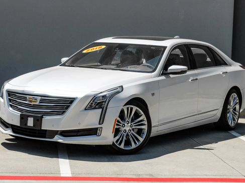 Used 2018 Cadillac CT6 Platinum AWD/4WD image 13