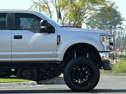 Used 2020 Ford F250 XL w/ STX Appearance Package image 6