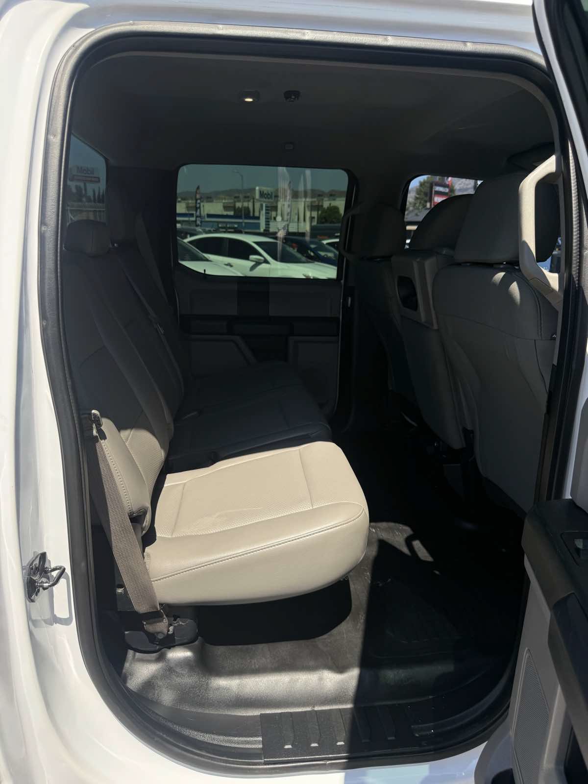 Used 2016 Ford F150 XL w/ Equipment Group 101A Mid RWD image 7