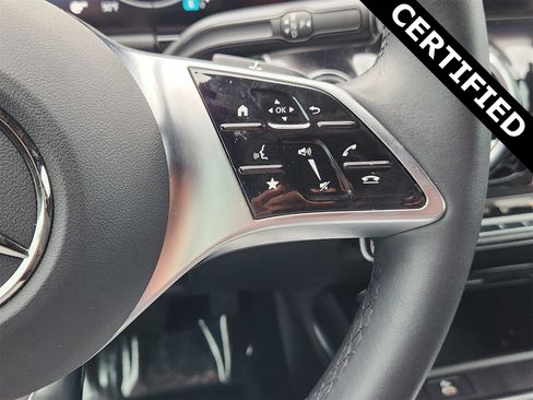 Certified 2025 Mercedes-Benz GLA 250 image 29