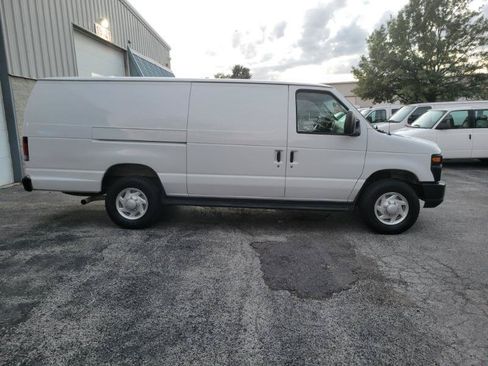 Used 2008 Ford E-350 and Econoline 350 Extended Super Duty RWD image 3