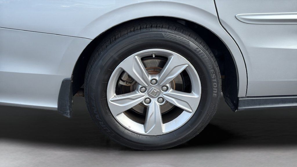 Used 2019 Honda Odyssey EX-L image 17