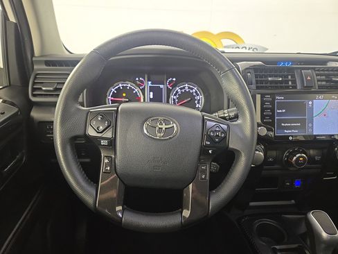 Used 2022 Toyota 4Runner TRD Off-Road Premium image 14