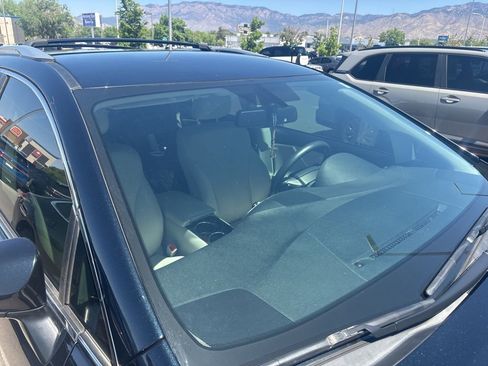 Used 2015 Toyota Venza LE image 11