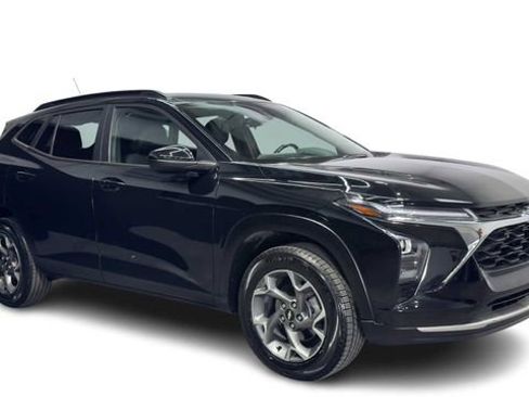 Used 2024 Chevrolet Trax LT w/ Driver Confidence Package FWD image 7