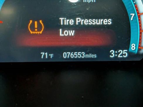 Used 2017 Honda Civic EX image 10