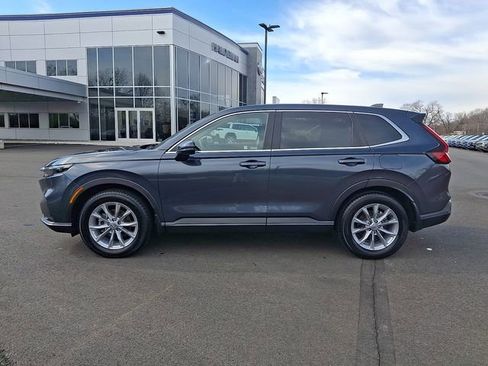 Used 2023 Honda CR-V EX image 4