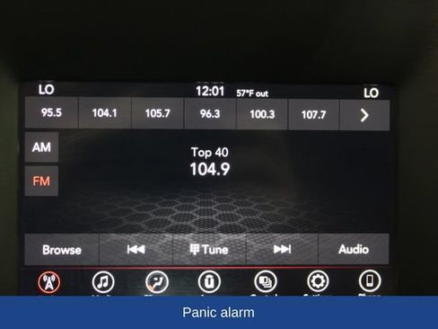 Used 2019 Dodge Durango SXT w/ 3rd Row Seating Group AWD/4WD image 15