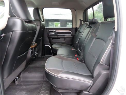Used 2024 RAM 2500 Laramie AWD/4WD image 42