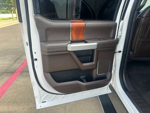 Used 2017 Ford F350 King Ranch w/ King Ranch Ultimate Package RWD image 21