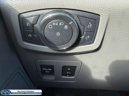 Used 2020 Ford F150 XLT w/ Equipment Group 302A Luxury AWD/4WD image 18