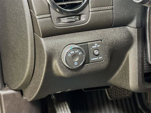 Used 2014 Buick Enclave Leather FWD image 10