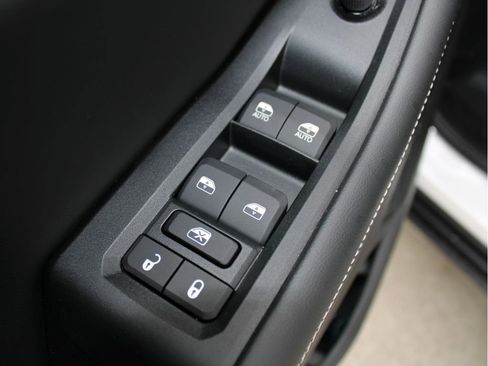 New 2025 Jeep Grand Cherokee Limited w/ Luxury Tech Group II image 10