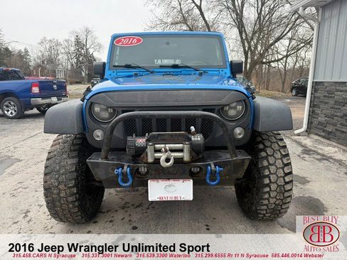 Used 2016 Jeep Wrangler Unlimited Sport w/ Connectivity Group image 8