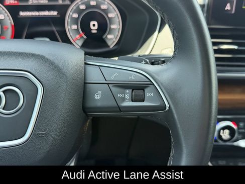 Used 2022 Audi Q5 2.0T Premium Plus w/ Premium Plus Package AWD/4WD image 19