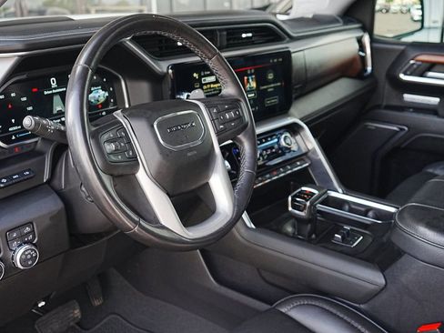 Certified 2023 GMC Sierra 1500 Denali w/ Denali Reserve Package AWD/4WD image 8