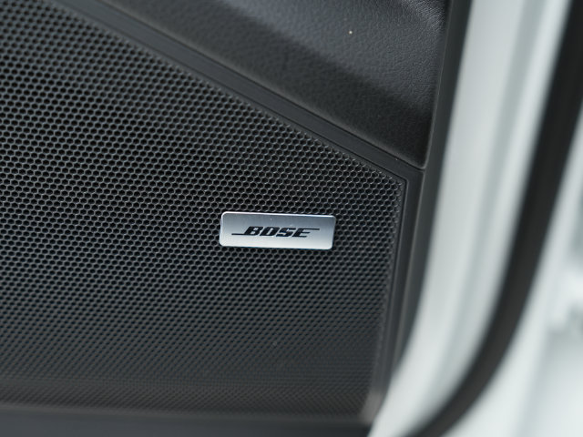 Certified 2026 Porsche Cayenne AWD/4WD image 10