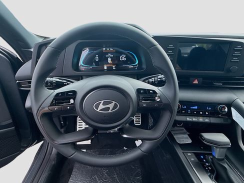 New 2026 Hyundai Elantra Sport FWD image 8