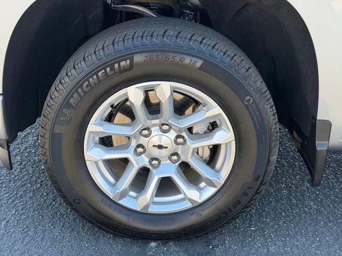 Used 2024 Chevrolet Silverado 1500 RST AWD/4WD image 10