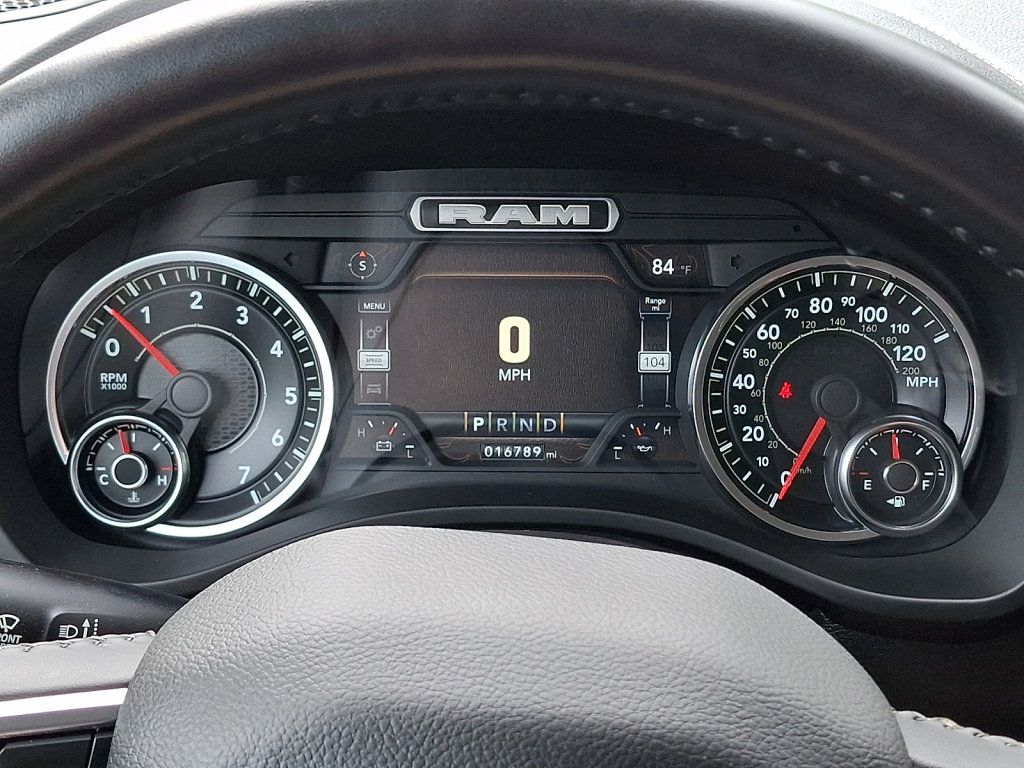 Used 2022 RAM 1500 Laramie AWD/4WD image 26