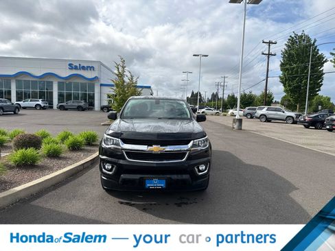 Used 2017 Chevrolet Colorado LT w/ LT Convenience Package AWD/4WD image 6