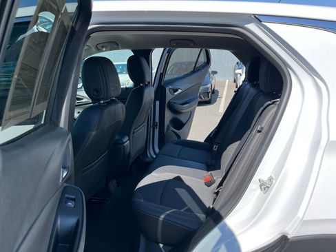 Used 2025 Buick Encore GX Preferred FWD image 26
