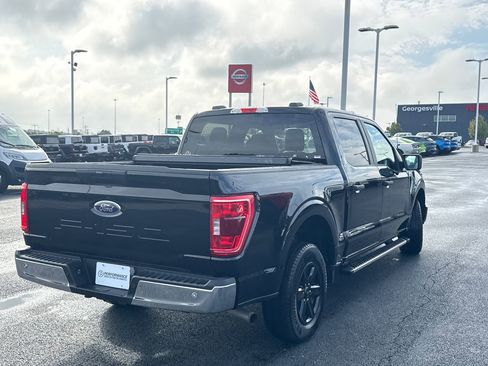 Used 2023 Ford F150 XLT image 3