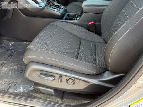Used 2024 Honda CR-V Sport image 13