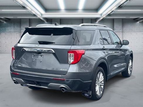 Used 2022 Ford Explorer Limited w/ Equipment Group 301A image 4
