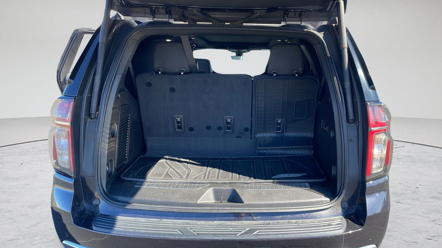 Used 2022 Chevrolet Tahoe Premier AWD/4WD image 10