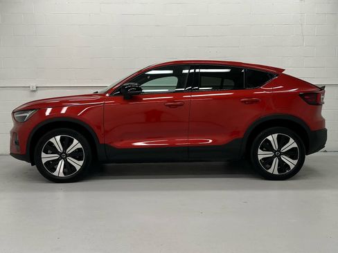 Used 2023 Volvo C40 P8 Recharge Plus image 3