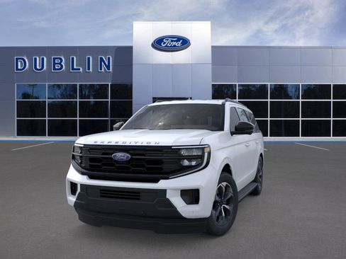 New 2026 Ford Expedition Active image 34