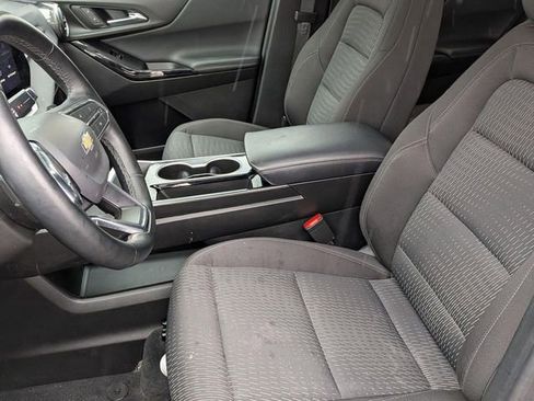 Used 2025 Chevrolet Equinox LT FWD image 12